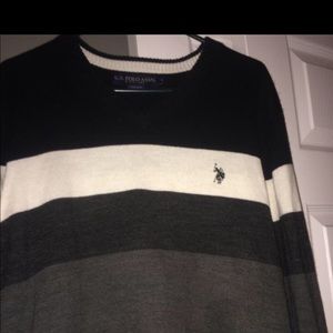 Polo sweater