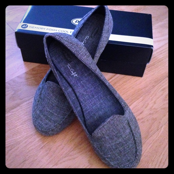 NEW Dr. Scholl's Firenzie Black Chambray Flats!