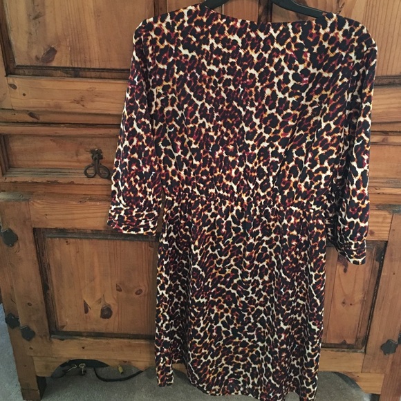 Leopard print Faux wrap dress - Picture 3 of 3