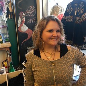 Meet your Posher, Amber
