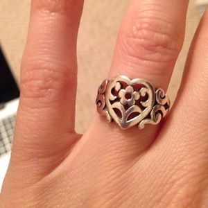 James Avery "Floral Heart" ring