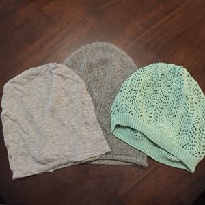 HOST PICK! 💕 Beanie bundle!