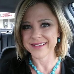 Meet your Posher, Elizabeth bolgiano