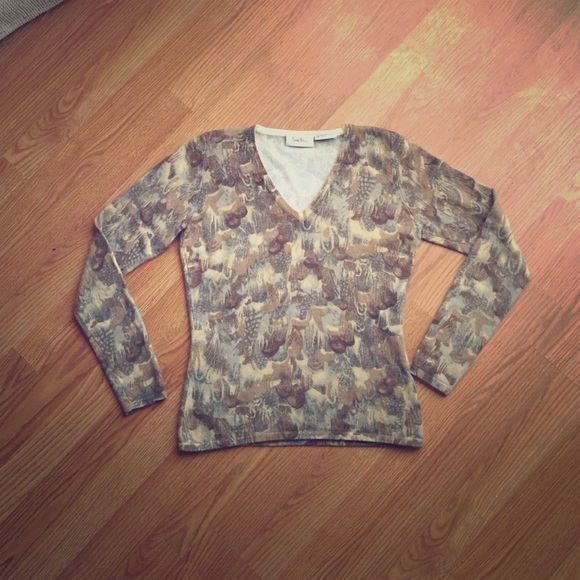 Neiman Marcus 100% Cashmere Sweater