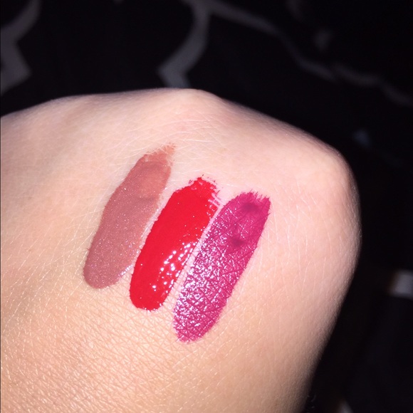 Makeup bundle - Picture 2 of 3