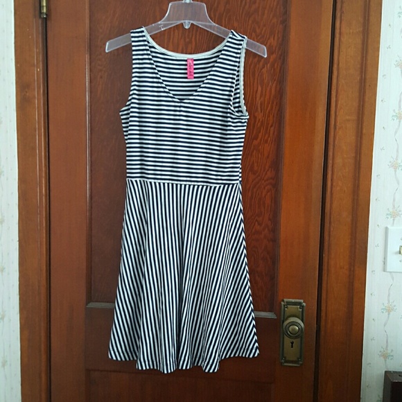 Retro Doll  strapless dress