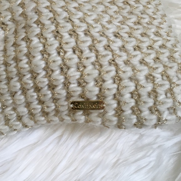 Calvin Klein Infinity Scarf - Picture 2 of 3