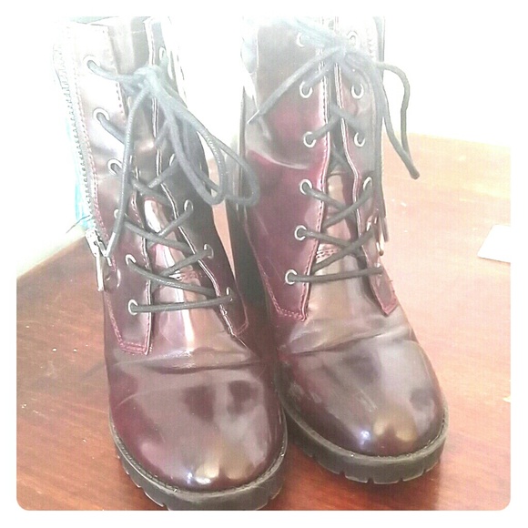 High heel boots