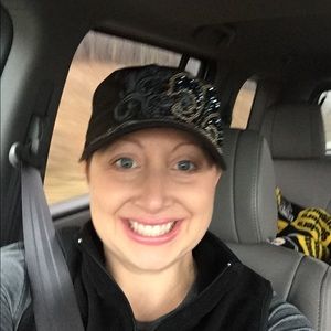 Meet your Posher, Stephanie