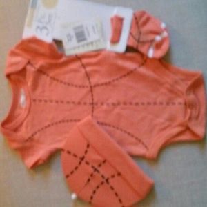 Infant toddler layette basketball