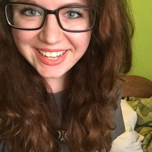 Meet your Posher, Katelynn