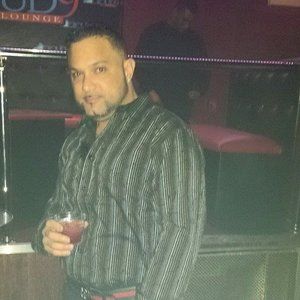 Meet your Posher, Ray