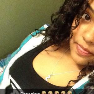 Meet your Posher, Suanette lee