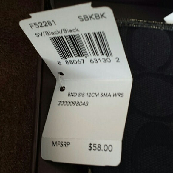 Coach - Picture 2 of 4