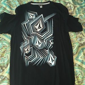 Mens volcom large shirt