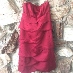 Burgundy tub tiered dress