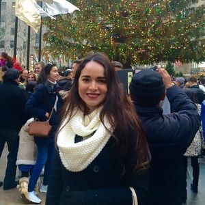 Meet your Posher, Andrea