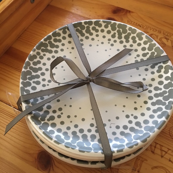 Dessert plates- set of 4