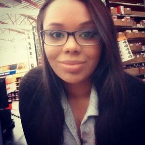 Meet your Posher, Alvina