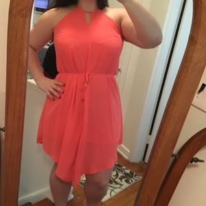 Fun and flowy pink dress with adjustable belt