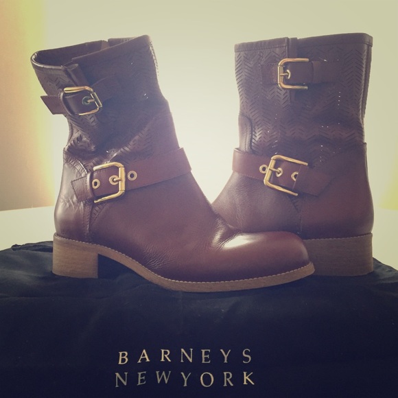 Barneys New York™ Laser-cut Leather Boots Size 8 - Picture 1 of 2