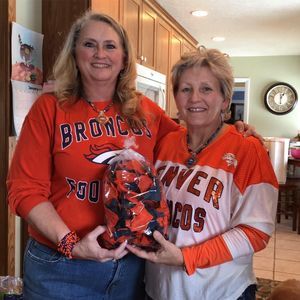 Meet your Posher, Joy