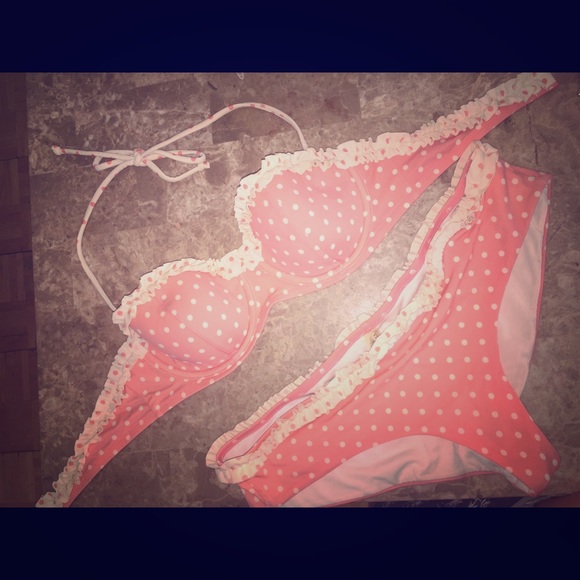 Victoria's Secret bikini