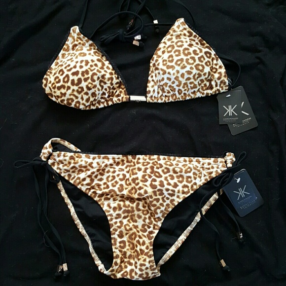 Nwt size Large Bikini (Kardashian)
