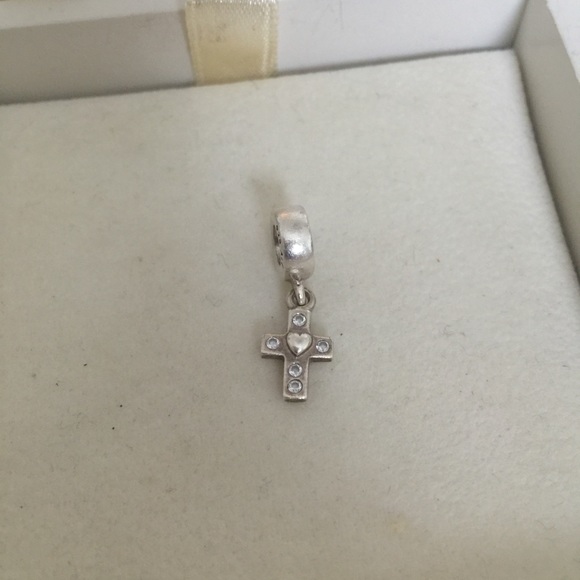 Pandora cross