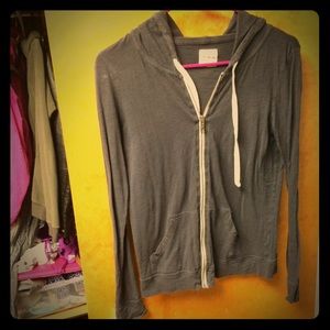 American Eagle thin Gray layering hoodie