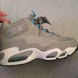 2009 Nike Air Griffeys Grey & Teal