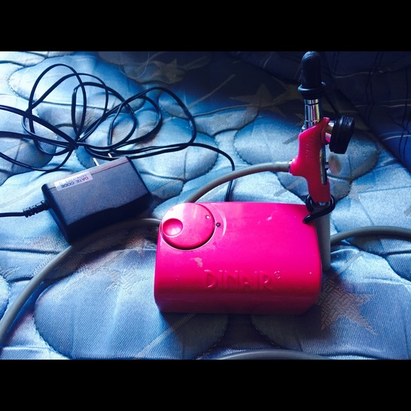 Dinair Airbrush System