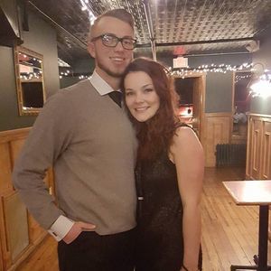 Meet your Posher, Caitlin