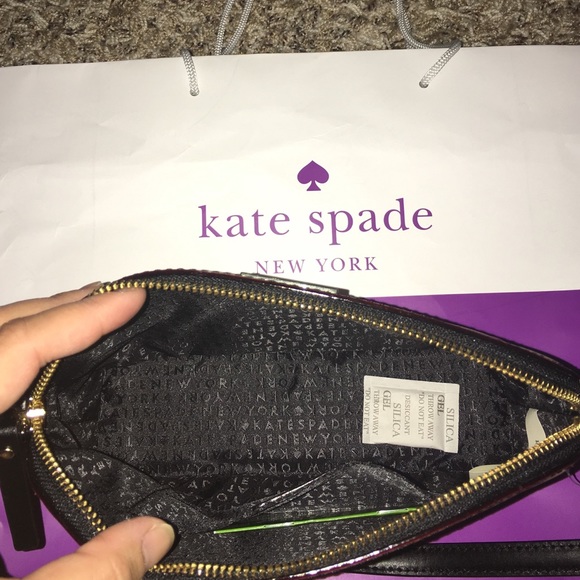 💥NWT💥 Kate Spade New York Crossbody - Picture 2 of 4