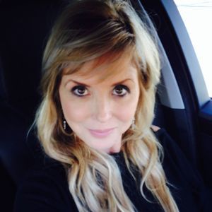 Meet your Posher, Cyndi