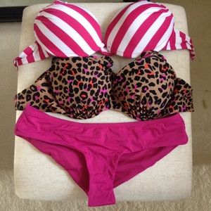 Mix and match two tops, 1 bottom
