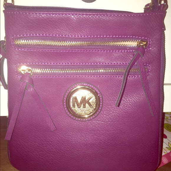 MK shoulder bag