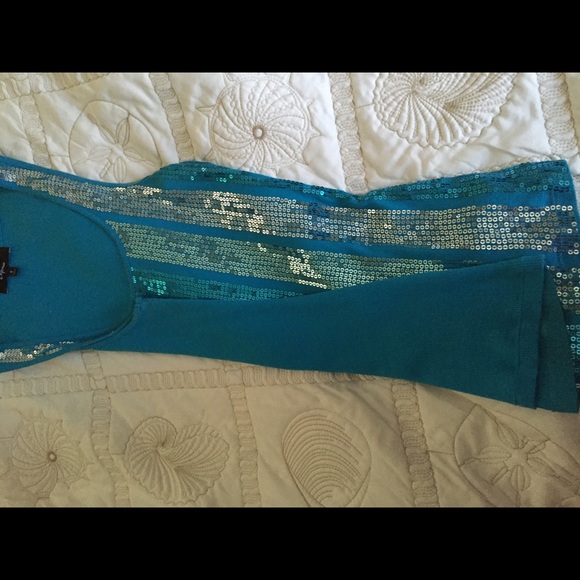 Tank top - Picture 2 of 2