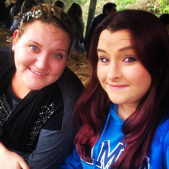 Meet your Posher, Emily - Picture 1 of 1