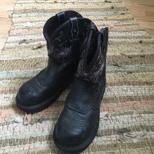 ✨Sale✨Justin steel toe boots