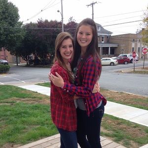 Meet your Posher, Selena