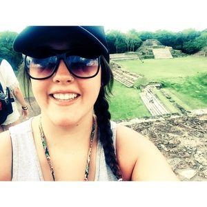 Meet your Posher, Katie