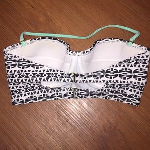 Candies' swim top NWOT