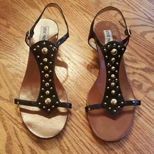 Steve Madden patent leather black and gold sandals