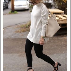 Gap oatmeal mock turtleneck