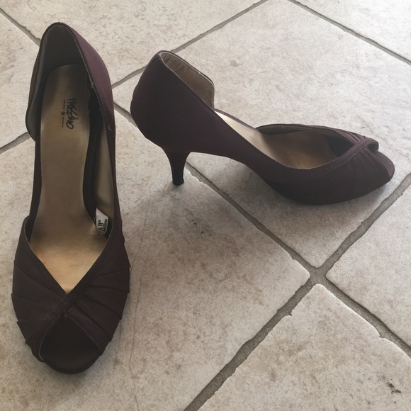 Mossimo, Size 9.5 Heels
