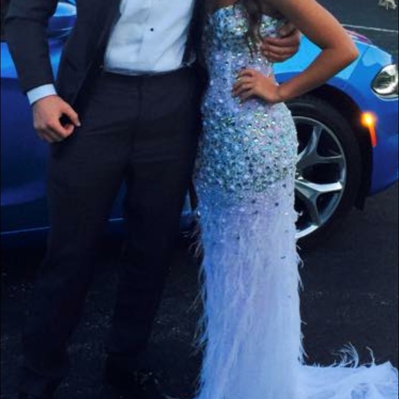Prom dress!! RESERVED.