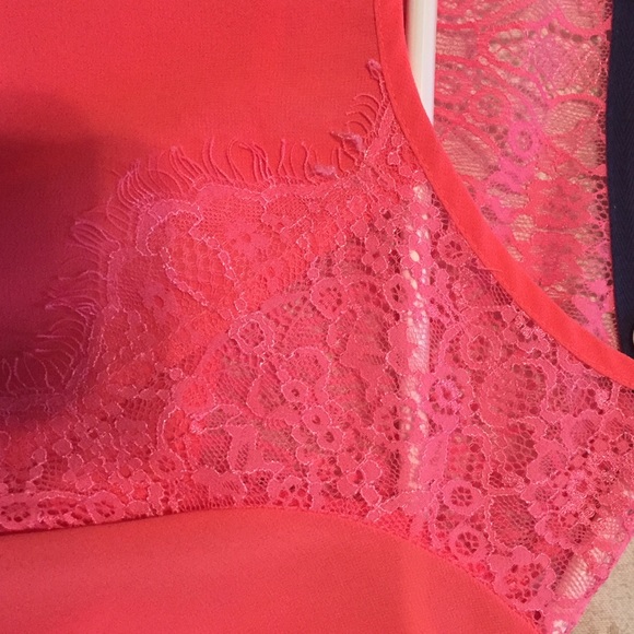 Pink Buckle Shirt - Picture 3 of 3