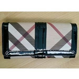 Authentic Used Burberry Wallet