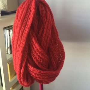 Red infinity scarf